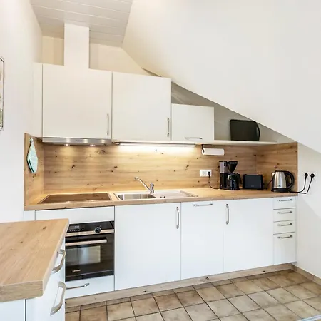 Hoppenhof 2 Twistesee * Bad Arolsen